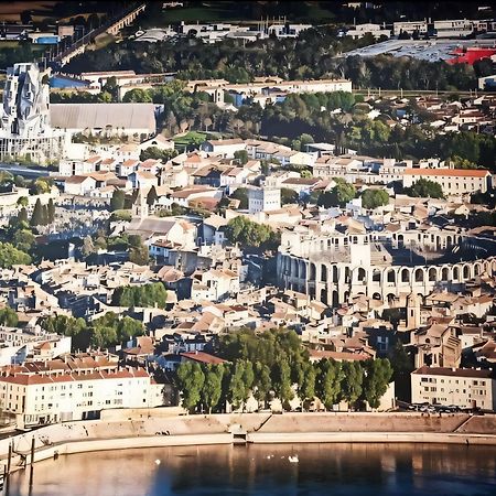 L' Appart Du Centre Historique Charme Et Confort Арл Екстериор снимка